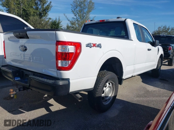 2022 Ford F-150 XL z VIN 1FTFX1E54NKD86627, wystawiony jako IAAI lot #41362024 z przebiegiem 32 712 mil mil oraz . Historia ofert i sprzedaży dostępna na DreamBid. Obrazek 4.
