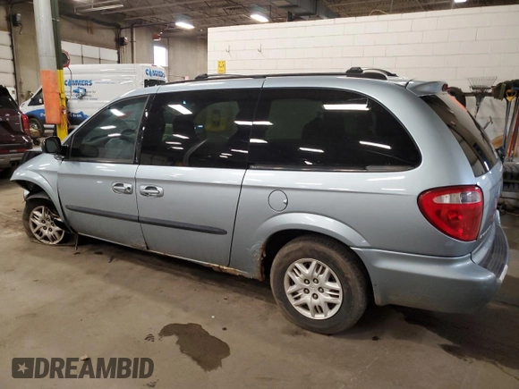 2003 Dodge Grand Caravan with VIN 2D8GP44R53R371435, listed as a Copart auction lot 51814905 with Not Provided miles and Non Repairable. Bid and sale history available at DreamBid. Image 2.