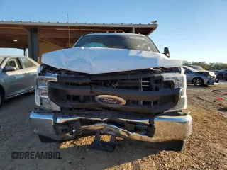 2022 Ford F-250 XL with VIN 1FT7W2A66NEC69593, listed as a Copart auction lot 76672294 with 92,427 mi miles and Salvage title. Bid and sale history available at DreamBid. Image 5.