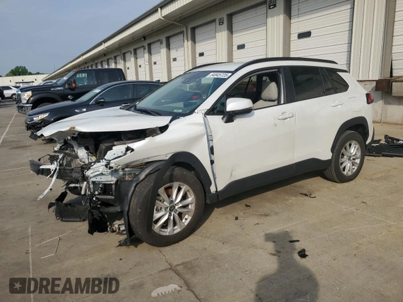 2022 Toyota Corolla Cross LE z VIN 7MUCAAAG0NV034364, wystawiony jako Copart lot #54845725 z przebiegiem 28 200 mil mil oraz Szkody całkowita. Historia ofert i sprzedaży dostępna na DreamBid. Obrazek 1.