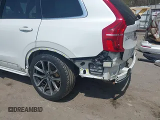 2016 Volvo XC90 T6 Momentum z VIN YV4A22PK1G1088978, wystawiony jako IAAI lot #42131256 z przebiegiem 96 710 mil mil oraz . Historia ofert i sprzedaży dostępna na DreamBid. Obrazek 6.