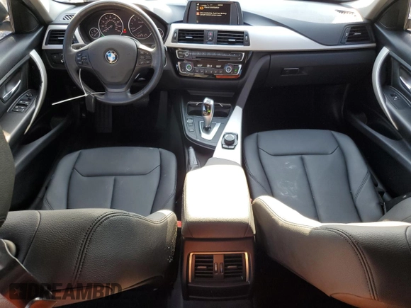 2017 BMW 3 Series 320i z VIN WBA8E1G51HNU13536, wystawiony jako Copart lot #56776245 z przebiegiem 78 809 mil mil oraz Szkoda całkowita • Salvage title. Historia ofert i sprzedaży dostępna na DreamBid. Obrazek 8.