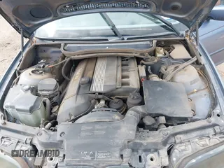 2002 BMW 3 Series 325i with VIN WBAET37492NG82793, listed as a IAAI auction lot 42096913 with 226,869 mi miles and . Bid and sale history available at DreamBid. Image 10.