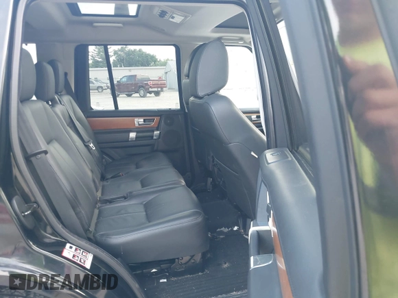 2014 Land Rover LR4 Lux с VIN SALAK2V68EA702892, выставлен на аукционе IAAI как лот 42820853 с пробегом 116 492 миль миль и . История ставок и продаж доступна на DreamBid. Изображение 8.