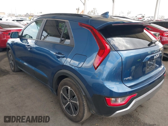 2023 Kia Niro EX with VIN KNDCR3LEXP5101684, listed as a IAAI auction lot 41893043 with 12,561 mi miles. Bid and sale history available at carsss.com. Image 3.