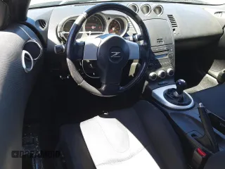 2007 Nissan 350Z Enthusiast z VIN JN1BZ34D87M504265, wystawiony jako Copart lot #56251655 z przebiegiem 141 350 mil mil oraz Szkoda całkowita • Salvage title. Historia ofert i sprzedaży dostępna na DreamBid. Obrazek 8.