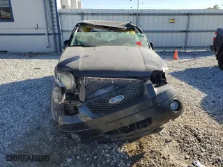 2006 Ford Escape Limited with VIN 1FMCU04176KB57277, listed as a Copart auction lot 75175174 with 0 mi miles and Salvage Title. Bid and sale history available at carsss.com. Image 5.