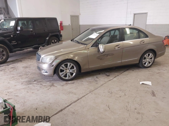 2008 Mercedes-Benz C-Class 3.0L Sport with VIN WDDGF81X18F076882, listed as a IAAI auction lot 41994510 with 163,938 mi miles. Bid and sale history available at carsss.com. Image 17.