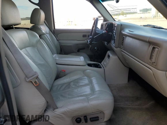 2001 Chevrolet Tahoe LT z VIN 1GNEK13T21J315672, wystawiony jako Copart lot #41466275 z przebiegiem 190 282 mil mil oraz Szkoda całkowita • Salvage title. Historia ofert i sprzedaży dostępna na DreamBid. Obrazek 7.