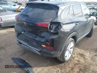 2024 Buick Encore GX Preferred z VIN KL4AMBS20RB022417, wystawiony jako IAAI lot #41265103 z przebiegiem 11 486 mil mil oraz . Historia ofert i sprzedaży dostępna na DreamBid. Obrazek 4.