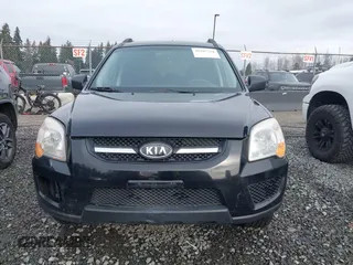 2010 Kia Sportage LX with VIN KNDKGCA33A7706645, listed as a IAAI auction lot 41387232 with 178,714 mi miles and . Bid and sale history available at carsss.com. Image 12.