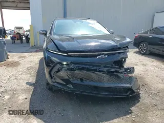 2025 Chevrolet Equinox EV RS z VIN 3GN7DSRP7SS124364, wystawiony jako Copart lot #53057455 z przebiegiem 4624 mil mil oraz Szkoda całkowita • Salvage title. Historia ofert i sprzedaży dostępna na DreamBid. Obrazek 14.