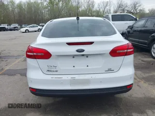 2016 Ford Focus SE with VIN 1FADP3F26GL262689, listed as a IAAI auction lot 41917883 with 178,371 mi miles. Bid and sale history available at carsss.com. Image 16.