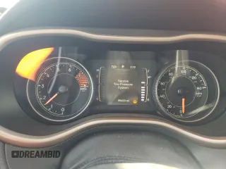 2016 Jeep Cherokee Latitude z VIN 1C4PJMCS7GW367128, wystawiony jako Copart lot #76350924 z przebiegiem 95 423 mil mil oraz Szkoda całkowita • Salvage title. Historia ofert i sprzedaży dostępna na DreamBid. Obrazek 9.