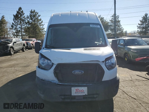 2024 Ford Transit Cargo with VIN 1FTBR3U89RKA32219, listed as a Copart auction lot 43834925 with 11,691 mi miles and Salvage title. Bid and sale history available at DreamBid. Image 5.