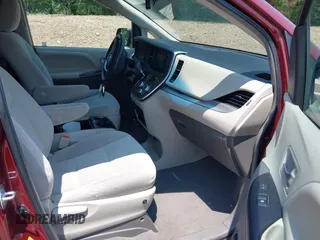 2016 Toyota Sienna LE AAS with VIN 5TDKK3DC5GS743477, listed as a IAAI auction lot 42406726 with 151,829 mi miles and . Bid and sale history available at DreamBid. Image 5.