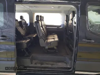 2020 Ford Transit Passenger XL with VIN 1FBAX2Y82LKA22651, listed as a Copart auction lot 52581575 with 33,895 mi miles and Clean title. Bid and sale history available at DreamBid. Image 11.