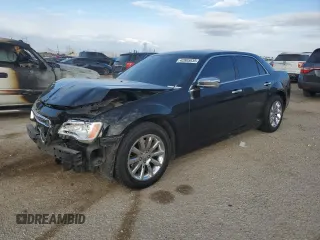 2013 Chrysler 300 with VIN 2C3CCAEGXDH621557, listed as a Copart auction lot 42805035 with 157,661 mi miles and Salvage Title. Bid and sale history available at carsss.com. Image 1.
