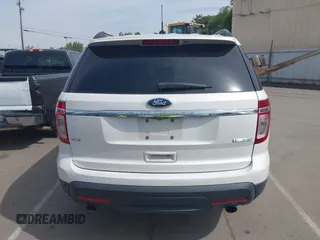 2013 Ford Explorer XLT with VIN 1FM5K7D93DGC81320, listed as a IAAI auction lot 42160748 with 196,740 mi miles and . Bid and sale history available at carsss.com. Image 16.