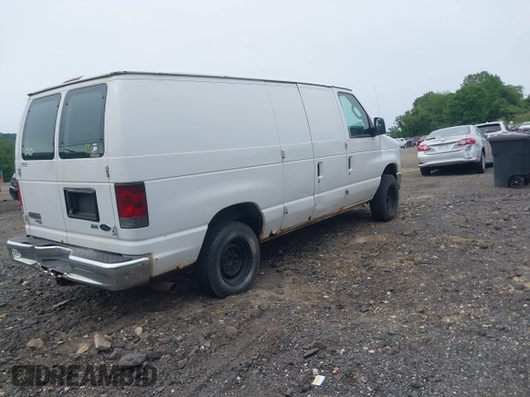 2012 Ford Econoline Cargo Commercial z VIN 1FTNE2EL2CDB16707, wystawiony jako IAAI lot #42358039 z przebiegiem 250 186 mil mil oraz . Historia ofert i sprzedaży dostępna na DreamBid. Obrazek 4.