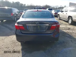 2008 Lexus LS LWB with VIN JTHGL46F885028568, listed as a IAAI auction lot 41615838 with 225,793 mi miles. Bid and sale history available at carsss.com. Image 16.