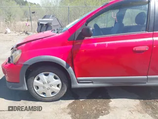 2000 Toyota ECHO z VIN JTDBT1235Y0024870, wystawiony jako IAAI lot #41813772 z przebiegiem 193 215 mil mil oraz . Historia ofert i sprzedaży dostępna na DreamBid. Obrazek 17.