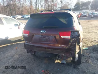 2016 Kia Sorento EX with VIN 5XYPH4A10GG164505, listed as a IAAI auction lot 41161549 with 121,411 mi miles. Bid and sale history available at carsss.com. Image 17.