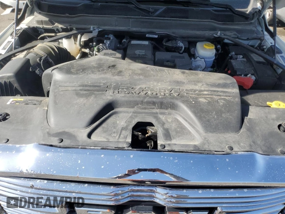 2024 Ram 2500 Laramie with VIN 3C6UR5FL2RG282244, listed as a Copart auction lot 54852815 with 19,361 mi miles and Clean title. Bid and sale history available at DreamBid. Image 11.