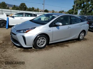 2022 Toyota Prius L Eco with VIN JTDKAMFU1N3177721, listed as a Copart auction lot 62401865 with 74,785 mi miles and Salvage title. Bid and sale history available at DreamBid. Image 1.