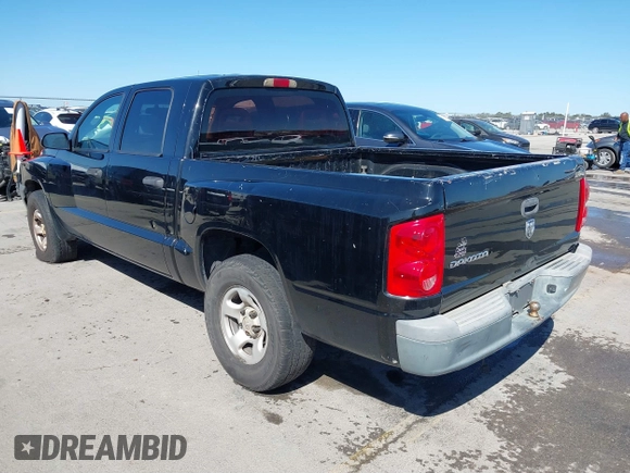 2005 Dodge Dakota ST with VIN 1D7HE28K45S157490, listed as a IAAI auction lot 41778765 with 187,575 mi miles and . Bid and sale history available at DreamBid. Image 3.