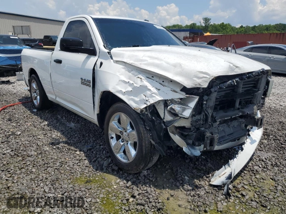 2015 Ram 1500 Tradesman z VIN 3C6JR6AG0FG567376, wystawiony jako Copart lot #61453025 z przebiegiem 220 549 mil mil oraz Szkoda całkowita • Salvage title. Historia ofert i sprzedaży dostępna na DreamBid. Obrazek 4.