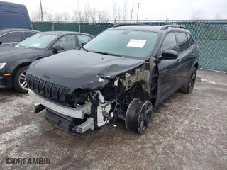 2020 Jeep Cherokee Latitude Plus with VIN 1C4PJMLB4LD584254, listed as a IAAI auction lot 41549245 with 71,212 mi miles. Bid and sale history available at carsss.com. Image 2.