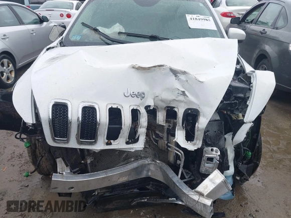 2017 Jeep Cherokee High Altitude z VIN 1C4PJMDS1HW659101, wystawiony jako IAAI lot #41849985 z przebiegiem 70 413 mil mil oraz . Historia ofert i sprzedaży dostępna na DreamBid. Obrazek 6.