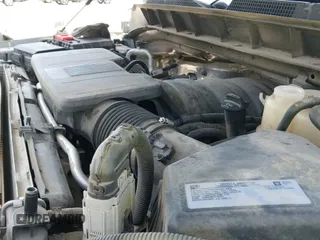 2020 Chevrolet Silverado 1500 LT z VIN 1GCRYDED0LZ226509, wystawiony jako IAAI lot #42706602 z przebiegiem 116 506 mil mil oraz . Historia ofert i sprzedaży dostępna na DreamBid. Obrazek 22.