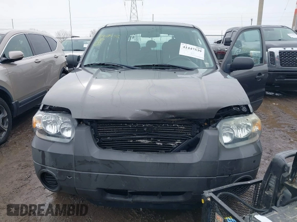 2006 Ford Escape XLS with VIN 1FMYU02Z26KA03834, listed as a IAAI auction lot 41447539 with 168,160 mi miles and . Bid and sale history available at DreamBid. Image 12.