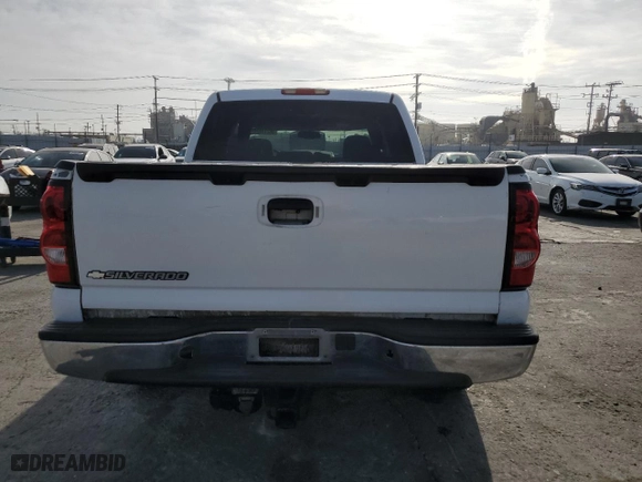 2004 Chevrolet Silverado 1500 Crew Cab LS with VIN 2GCEC13T441342635, listed as a Copart auction lot 86217874 with 341,259 mi miles and Salvage Title. Bid and sale history available at carsss.com. Image 6.