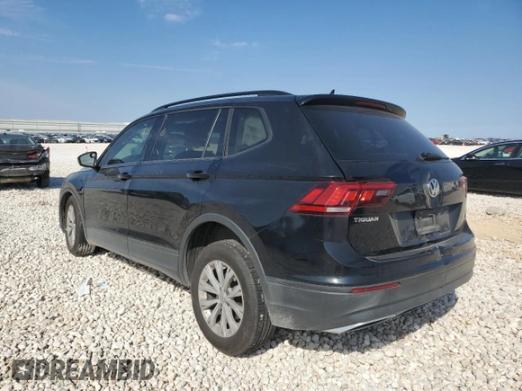 2020 Volkswagen Tiguan S z VIN 3VV1B7AX6LM103686, wystawiony jako Copart lot #47294995 z przebiegiem 66 966 mil mil oraz Szkoda całkowita • Salvage title. Historia ofert i sprzedaży dostępna na DreamBid. Obrazek 2.