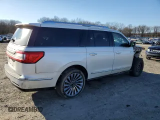 2019 Lincoln Navigator Reserve z VIN 5LMJJ3LT1KEL14831, wystawiony jako Copart lot #47498195 z przebiegiem 126 544 mil mil oraz Szkoda całkowita • Salvage title. Historia ofert i sprzedaży dostępna na DreamBid. Obrazek 3.