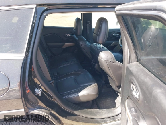 2017 Jeep Cherokee Limited with VIN 1C4PJMDS2HD239018, listed as a IAAI auction lot 42254356 with 129,673 mi miles and . Bid and sale history available at DreamBid. Image 8.