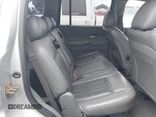 2006 Dodge Durango z VIN 1D4HD58266F123465, wystawiony jako IAAI lot #39442367 z przebiegiem 170 384 mil mil oraz . Historia ofert i sprzedaży dostępna na DreamBid. Obrazek 8.