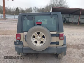2016 Jeep Wrangler Unlimited Sport RHD with VIN 1C4BJWKG2GL272707, listed as a IAAI auction lot 41446439 with 133,968 mi miles and . Bid and sale history available at DreamBid. Image 17.
