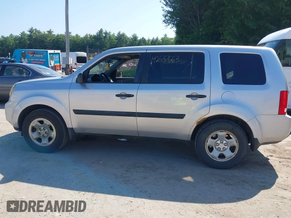 2011 Honda Pilot LX with VIN 5FNYF4H27BB036500, listed as a IAAI auction lot 42537663 with 179,424 mi miles and . Bid and sale history available at DreamBid. Image 14.