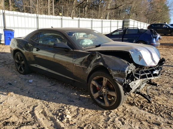 2011 Chevrolet Camaro 1LT with VIN 2G1FB1ED3B9107535, listed as a Copart auction lot 47534585 with 136,795 mi miles and Salvage Title. Bid and sale history available at carsss.com. Image 4.