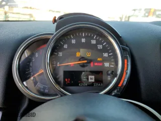 2020 MINI Countryman Cooper S with VIN WMZYW7C0XL3L52186, listed as a Copart auction lot 77353794 with 42,594 mi miles and Salvage Title. Bid and sale history available at carsss.com. Image 9.