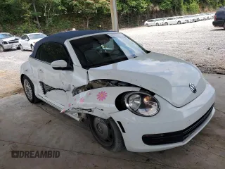2016 Volkswagen Beetle Denim с VIN 3VW507AT7GM814044, выставлен на аукционе Copart как лот 59352315 с пробегом Не указан миль и Списание • Salvage title. История ставок и продаж доступна на DreamBid. Изображение 4.