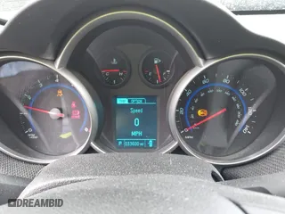 2016 Chevrolet Cruze Limited LT with VIN 1G1PE5SB0G7196267, listed as a IAAI auction lot 42027390 with 33,600 mi miles. Bid and sale history available at carsss.com. Image 7.