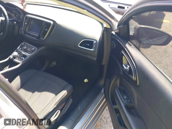 2016 Chrysler 200 Limited with VIN 1C3CCCAB7GN134043, listed as a IAAI auction lot 41600807 with 112,216 mi miles. Bid and sale history available at carsss.com. Image 5.