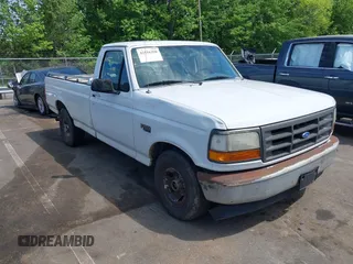 1995 Ford F-150 with VIN 1FTDF15Y3SNA03081, listed as a IAAI auction lot 42116290 with 202,907 mi miles. Bid and sale history available at carsss.com. Image 1.