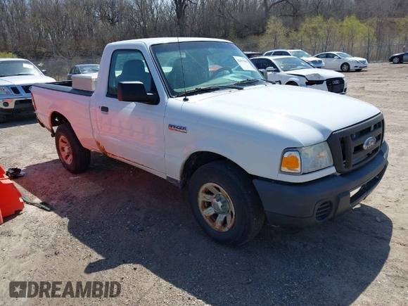 2009 Ford Ranger XL with VIN 1FTYR10D79PA64395, listed as a IAAI auction lot 42017096 with 266,934 mi miles. Bid and sale history available at carsss.com. Image 1.