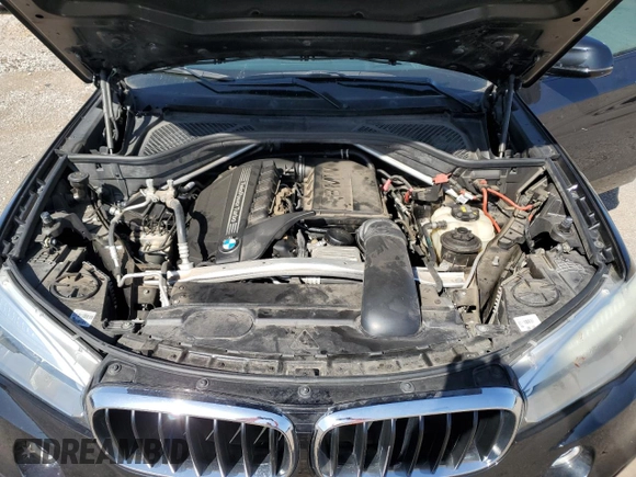 2018 BMW X5 xDrive35i with VIN 5UXKR0C57JL073516, listed as a Copart auction lot 52698145 with 85,129 mi miles and Clean Title. Bid and sale history available at carsss.com. Image 12.